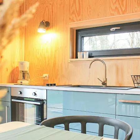 Gorgeous In With Wifi نوفي فاربنو